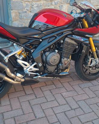 Speed triple 1200 rr