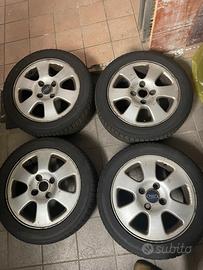 Gomme e cerchi ford