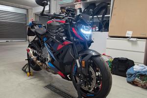 BMW M 1000 R Competition – FULL CARBON