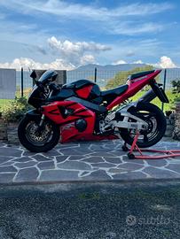 HONDA CBR 954 fireblade