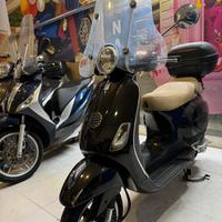 Piaggio Vespa 50 LX - 2011