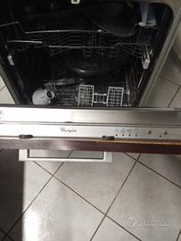 lavastoviglie Whirlpool 