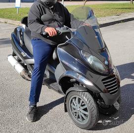 scooter piaggio mp3 2008
