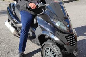 scooter piaggio mp3 2008