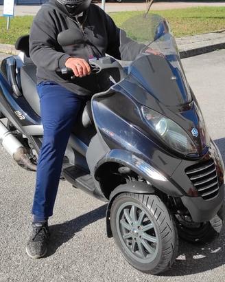 scooter piaggio mp3 2008