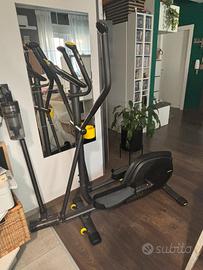 Ellittica Domyos 500 e-connected