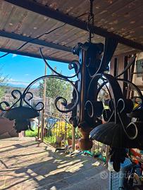 Lampadario in ferro battuto con 4 punti luce