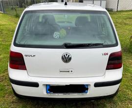 VOLKSWAGEN Golf 4ª serie - 2004
