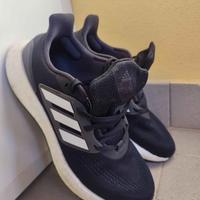 Scarpe ADIDAS con suola ergonomica