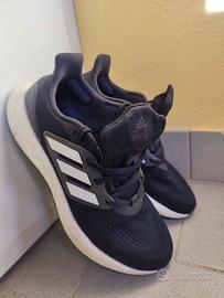 Scarpe ADIDAS con suola ergonomica