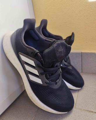 Scarpe ADIDAS con suola ergonomica