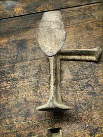 Antica incudine da calzolaio