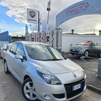 Renault Scenic X-Mod 1.5 dCi 110CV EDC Luxe