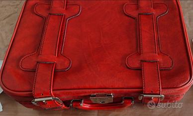 valigia rossa