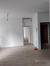 Bicamere NUOVO terrazza abitabile + garage - Vicen