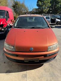 Ricambi FIAT PUNTO 188_ 2002 1.2 i 16V 188A5000