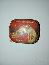 Scatola puntine per grammofono