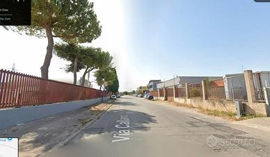 Capannone piazzale palazzina