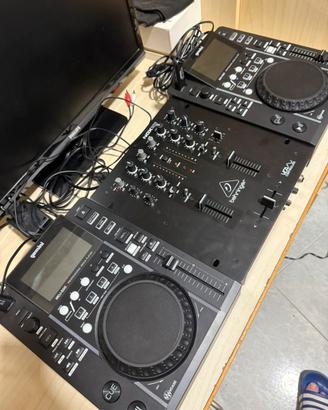 Console dj 2 deck+mixer+2 casse gemini