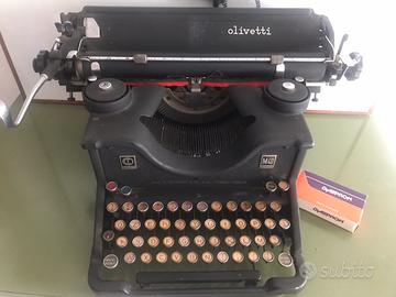 OLIVETTI M40 Macchina da scrivere del 1930