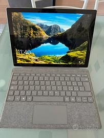Microsoft Surface Pro tablet + mouse + borsa