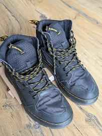 Dr. Martens Rilla Taglia 43 EU 