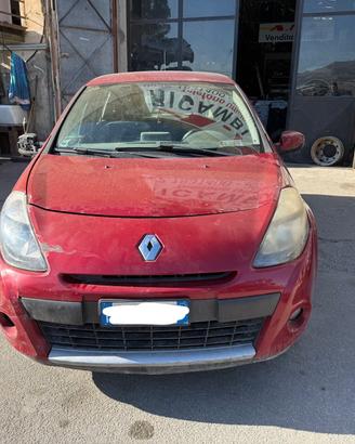 Ricambi Renault Clio 1.2 benz/GPL 16V 75cv del 201