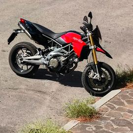 APRIlia dorsoduro750