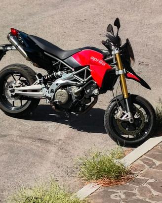 APRIlia dorsoduro750