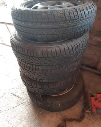 Gomme+cerchi Opel Agila