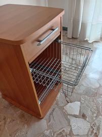 Mobiletto cucina  con cesti e ripiano estraibili