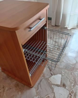 Mobiletto cucina  con cesti e ripiano estraibili