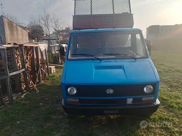 iveco 35 OM8 -cammioncino ribaltabile  