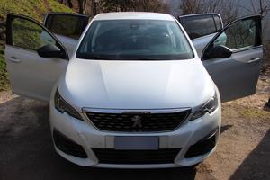 Peugeot 308 1.6 bluehdi