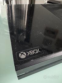 Xbox One 500 GB + Controller originale +7 giochi