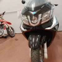 Piaggio X10 500