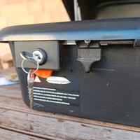 Box da tetto auto compreso di barre portabox 