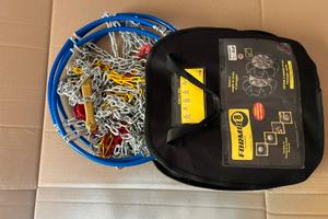 Catene da neve nuove per Toyota CH-R