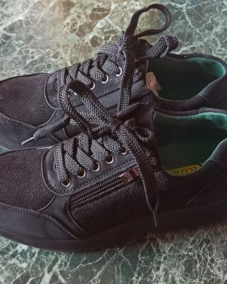 Scarpe da passeggio n. 37