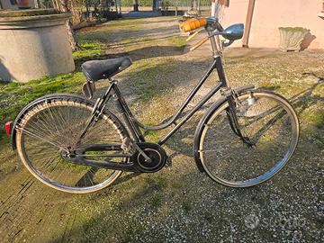 Bicicletta d’epoca BIANCHI LUSSO da donna – Freni 