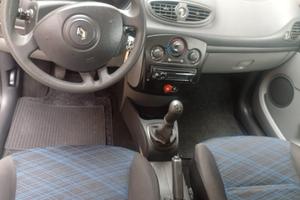 Renault Clio Clio 1.2 16V 3P Luxe (55 kw) benzina 