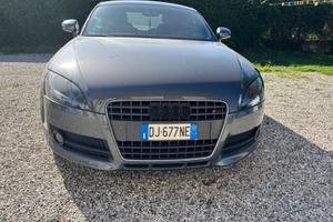 Audi TT 2.0 benzina