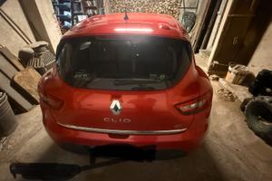 Renault clio 216