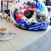  casco Shark 