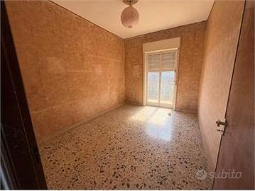 Centralissimo appartam.da ristrutt.-3479246944