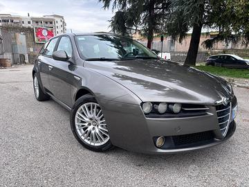 ALFA 159 1.9jtdm 2010 super full optt