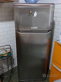 Frigorifero marca Ariston modello MTA 292V