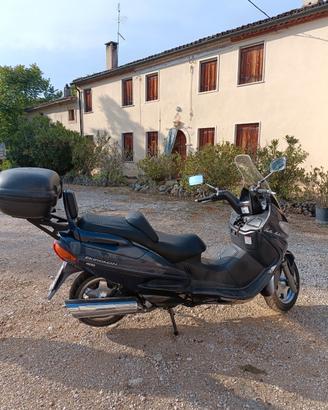 Scooter Suzuki Burgman 400