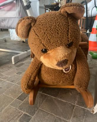 Orso a dondolo
