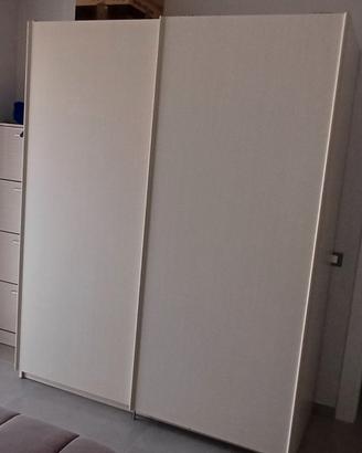 Cameretta armadio, letto, comodino